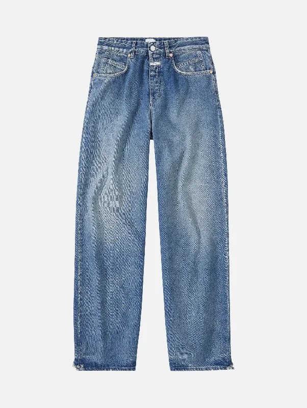 Nikka Jean in Dark Blue